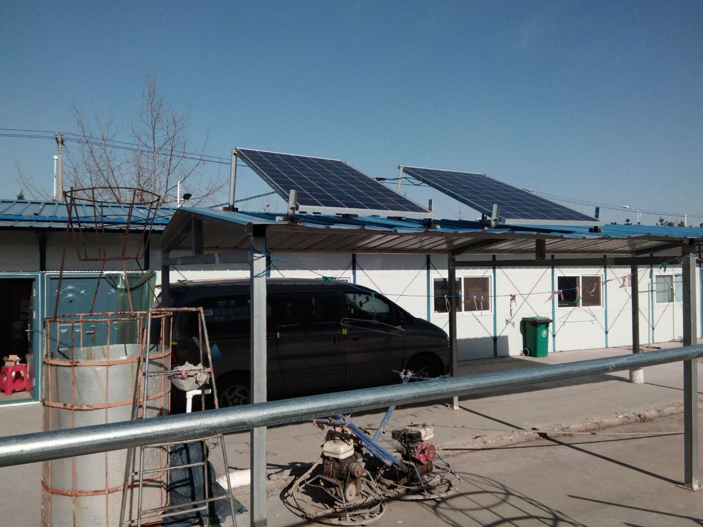 大连太阳能发电大连开发区东城天下发电系统安装完毕