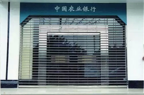 不锈铁通花卷闸门5