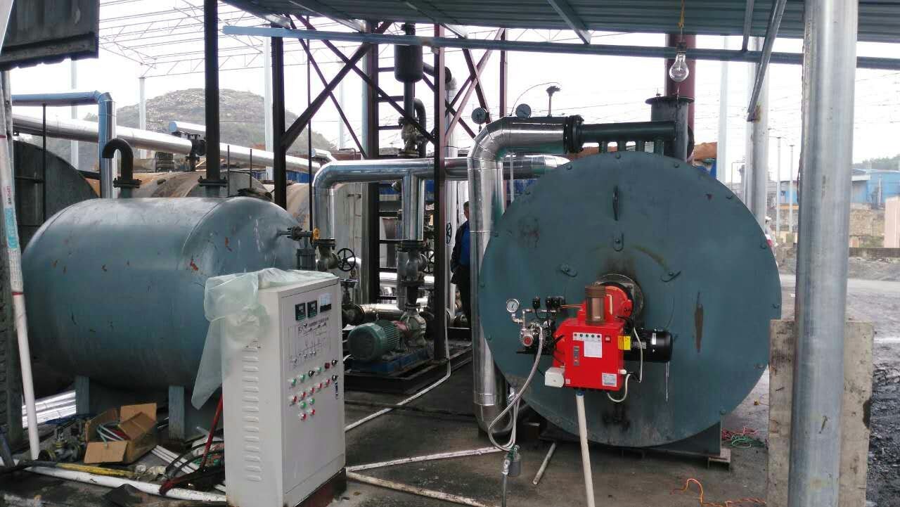 热载体导热油锅炉安装现场（二）
