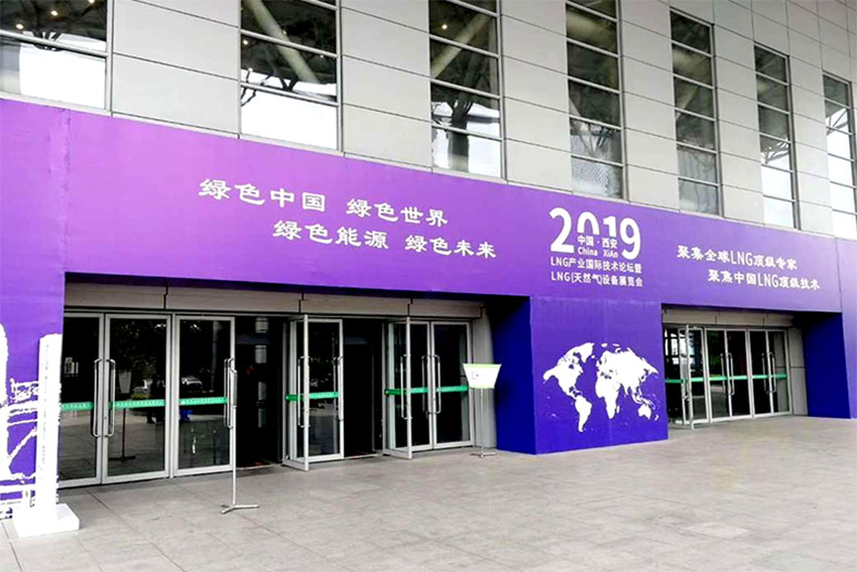 会展门头搭建.jpg