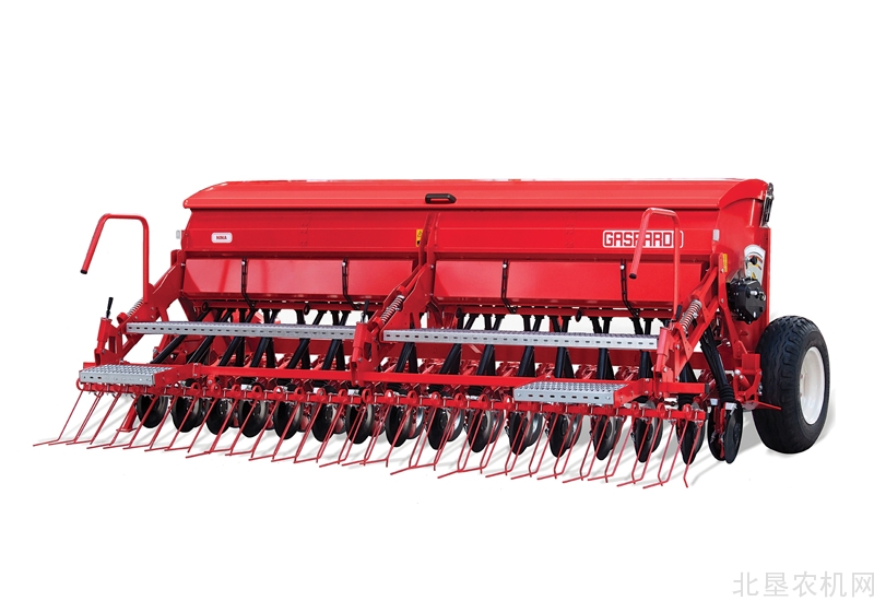 马斯奇奥NINA400条播机介绍