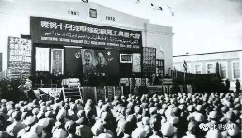 被农机人遗忘的新疆“红十月”拖拉机