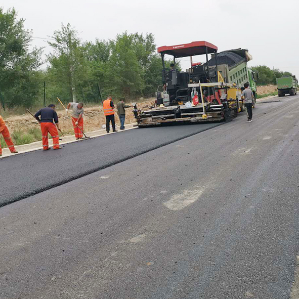 沥青混凝土路面摊铺