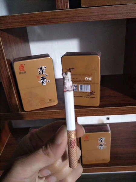 万香阁沉香烟木盒图片