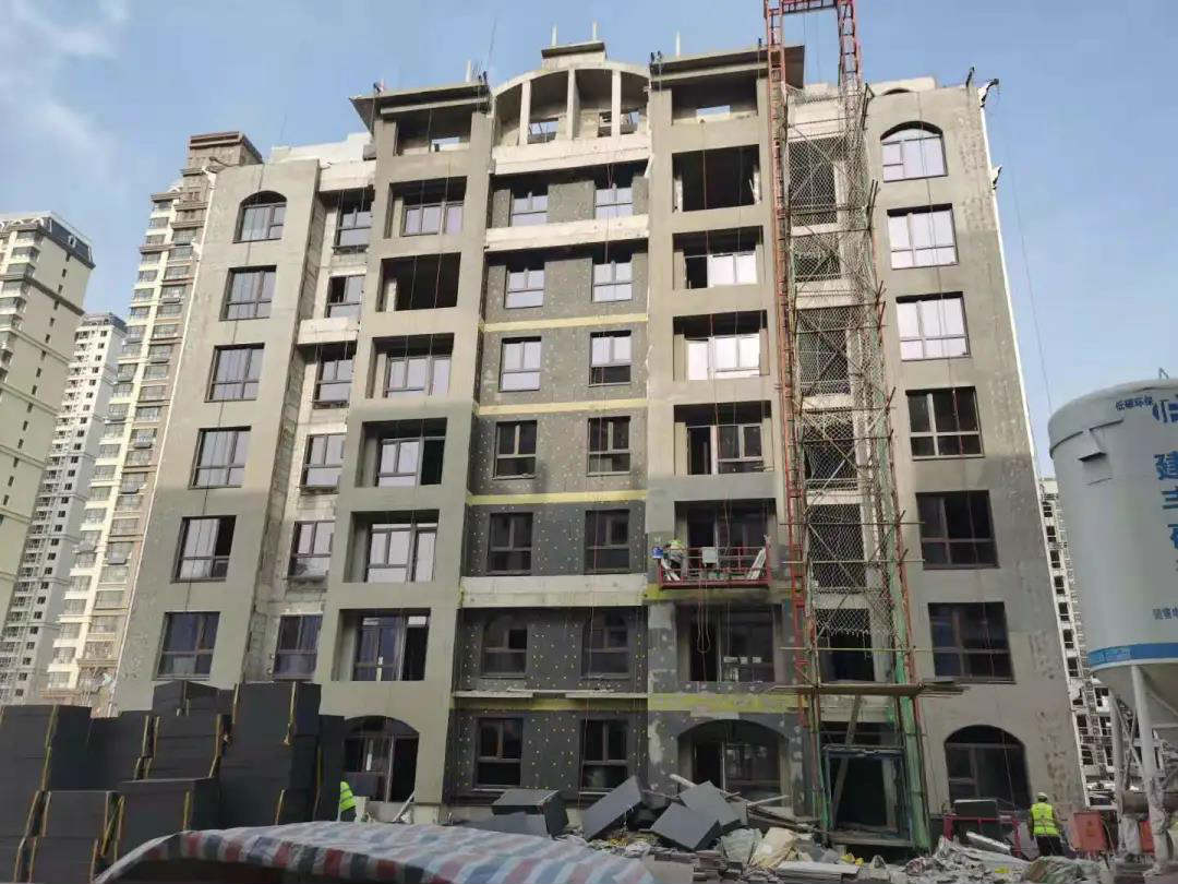 被动房外墙保温施工