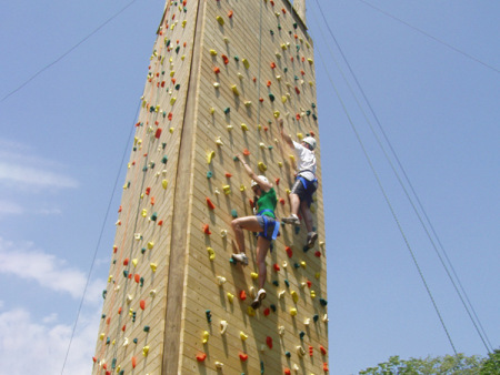 5米高攀岩墙造价多少钱？