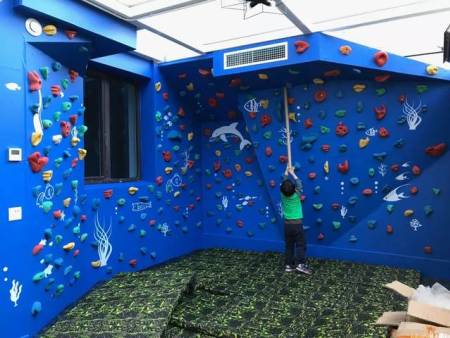 攀岩墙厂家供应