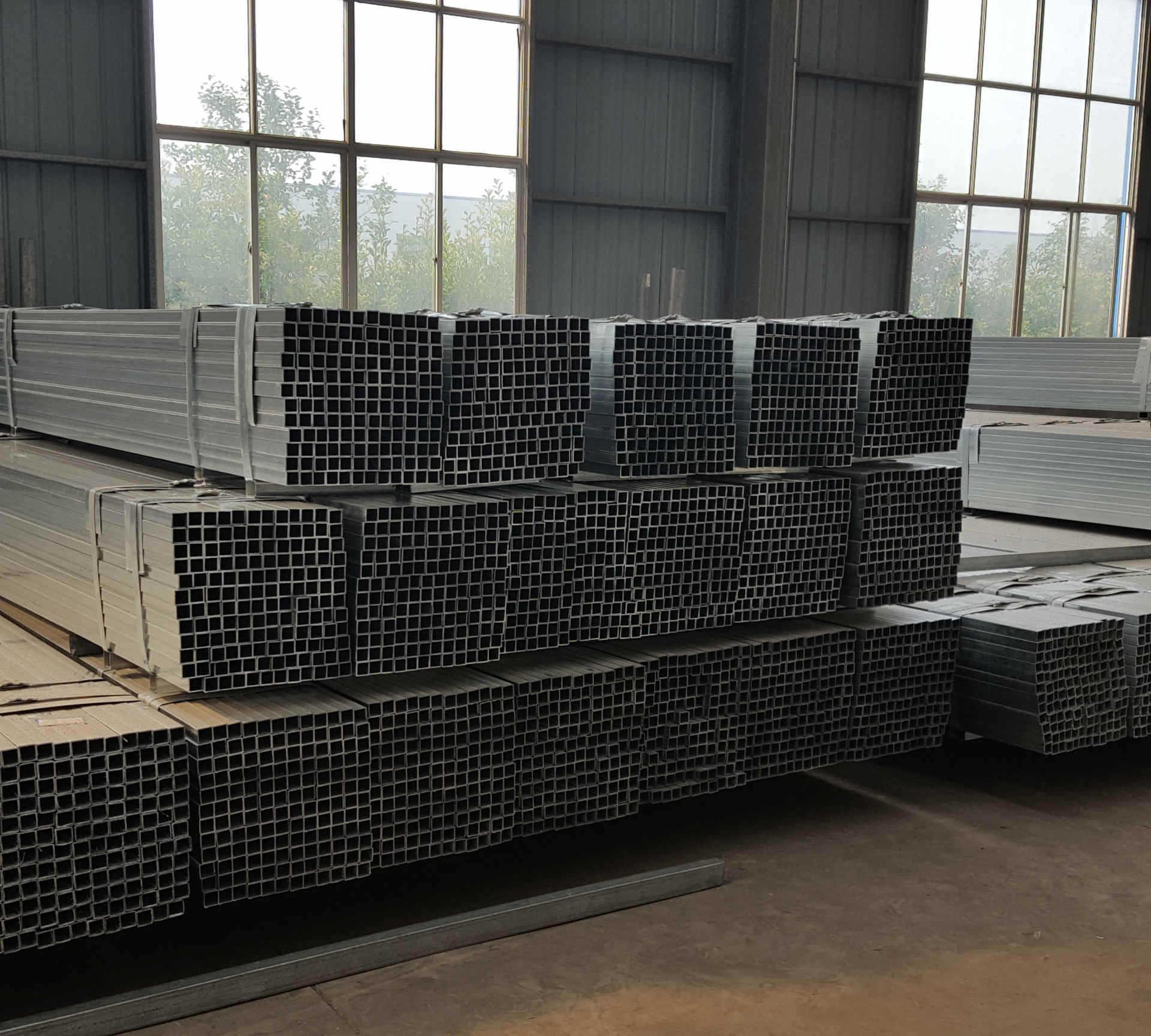 镀锌带方矩管