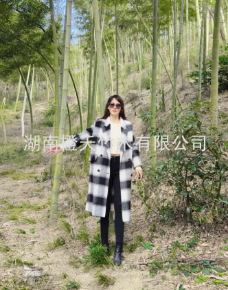 建筑模板知识之四：高层建筑用的竹胶板——高周转率全薄帘席面竹胶板