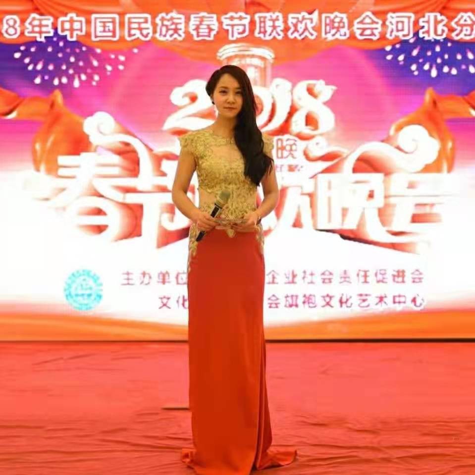 资深主持人金慧简介