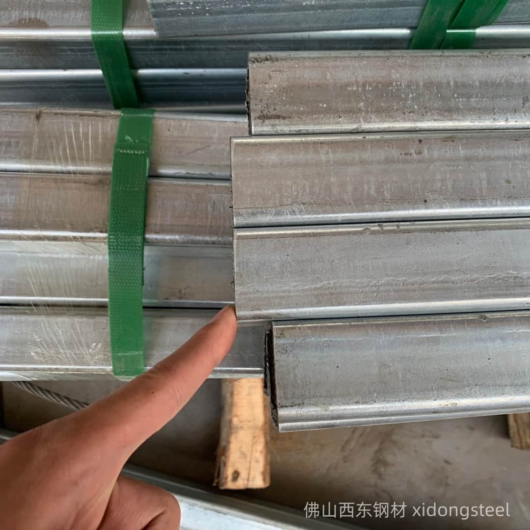 70*70*3方管实物图片