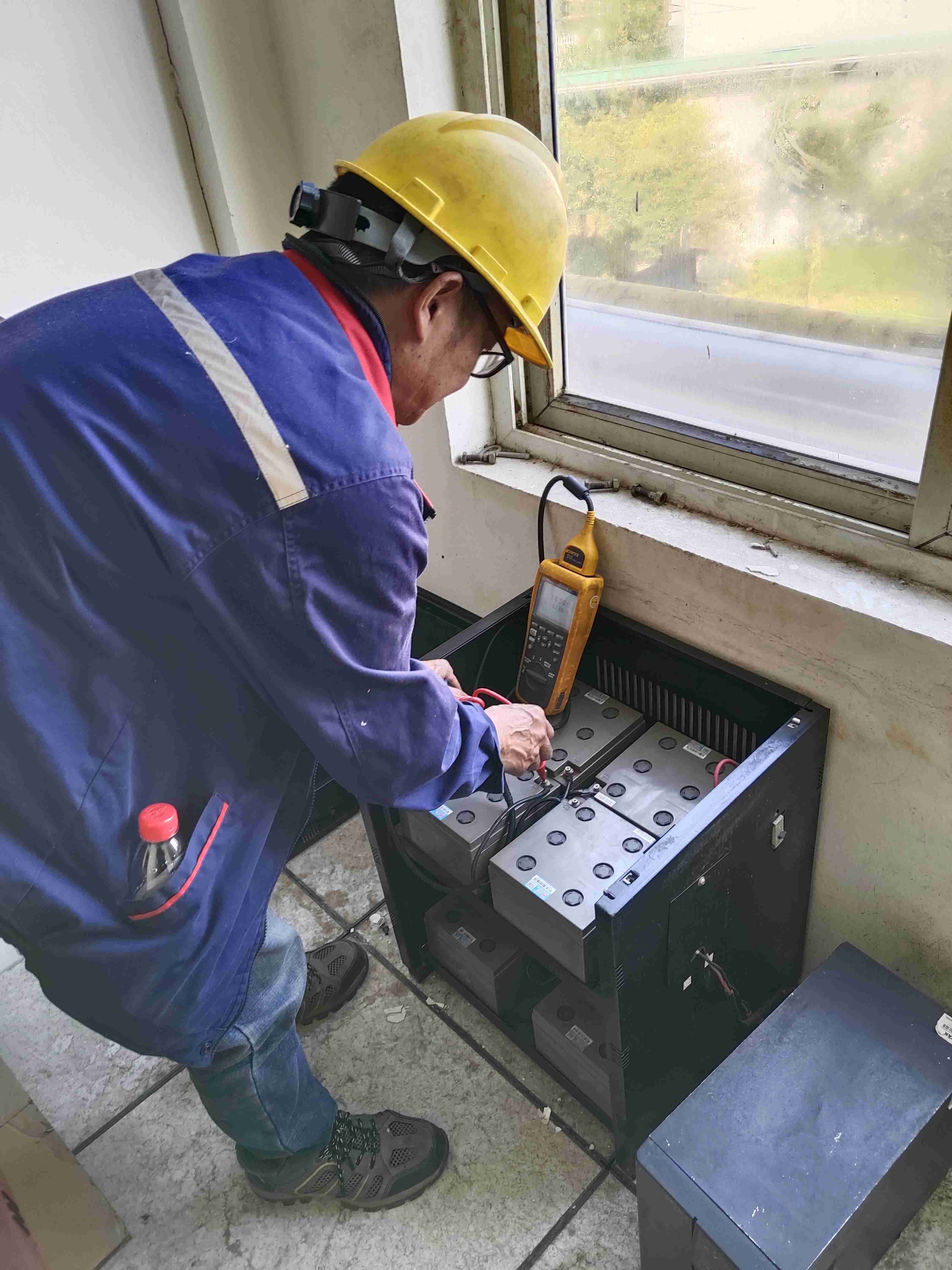 现场安装及维护