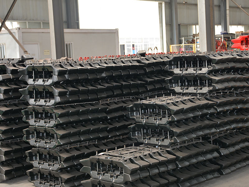 裙板式给料机中链轮的作用是什么？